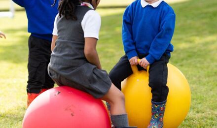 056 nursery space hoppers